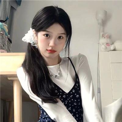 型男高中海报